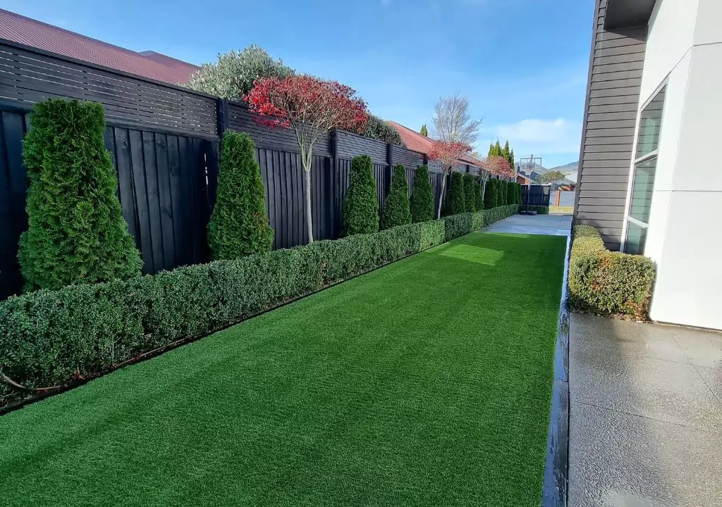 most realistic artificial grass Colour