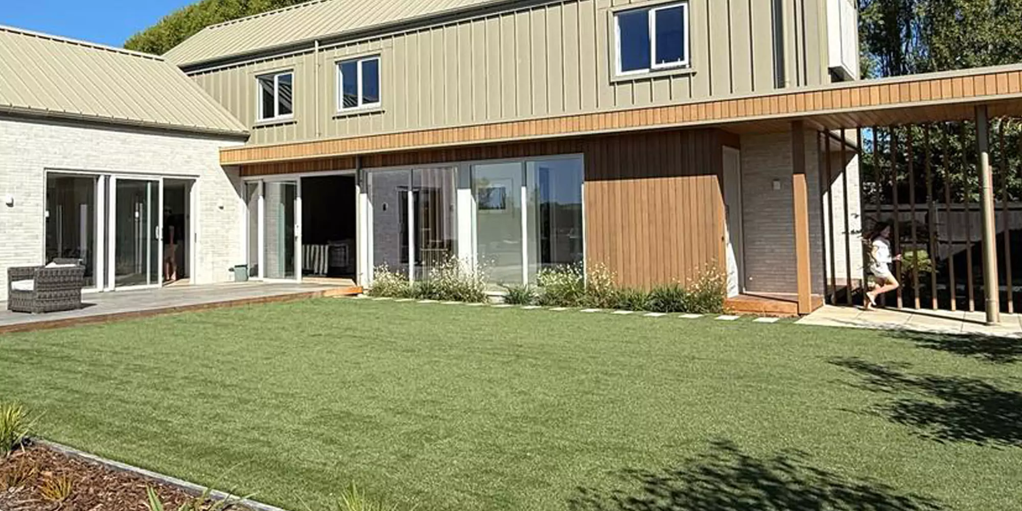 AFTER - Artificial grass for dogs